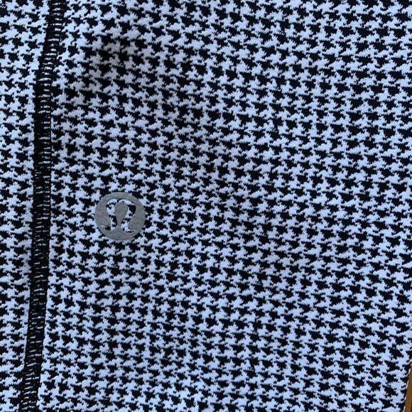 Lululemon Speed Up Tight - Picture 5 of 5